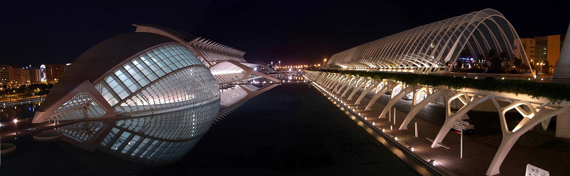 Panorámica de la Ciudad de las Artes y las Ciencias de Valencia