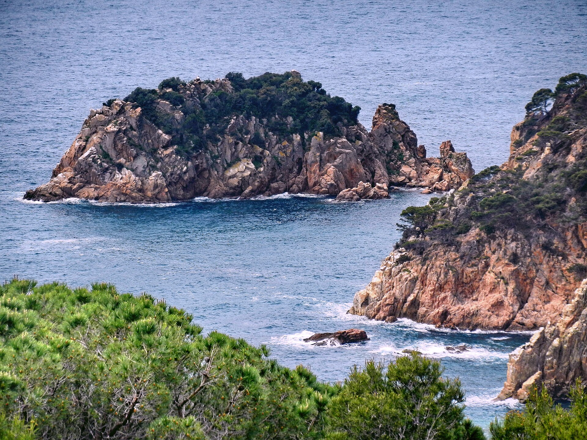 Carretera costera de la Costa Brava cerca del Cap de Creus