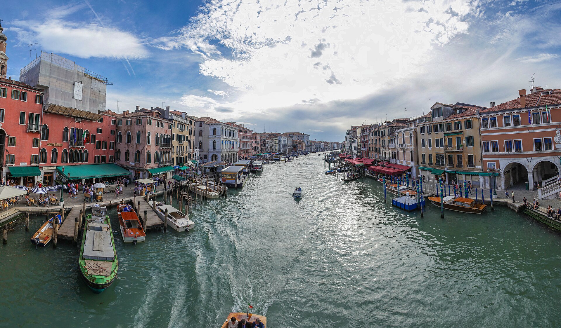 Gran Canal de Venecia en una escapada económica desde Barcelona