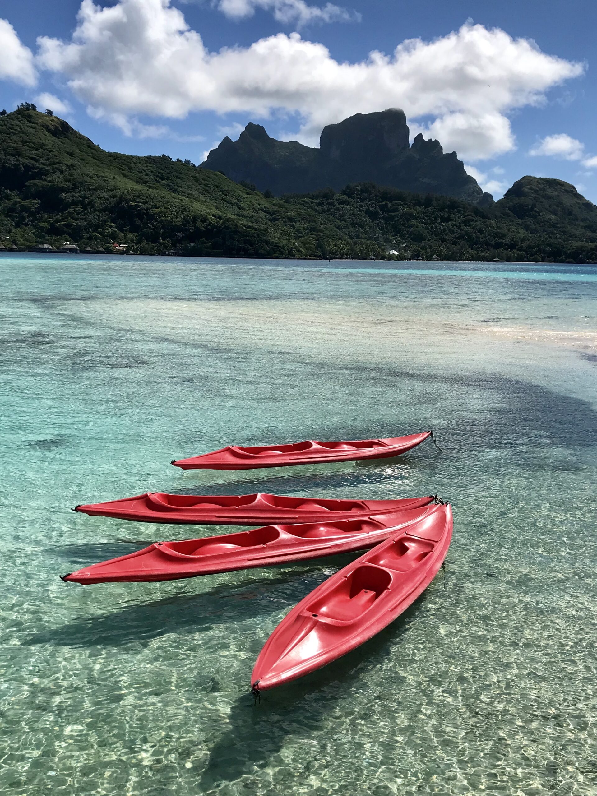 Monte Otemanu y laguna turquesa de Bora Bora